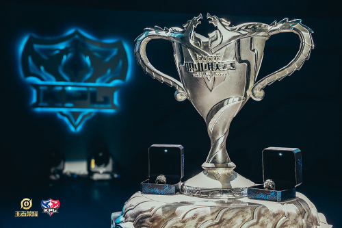 与巴黎过招 与巴黎过招