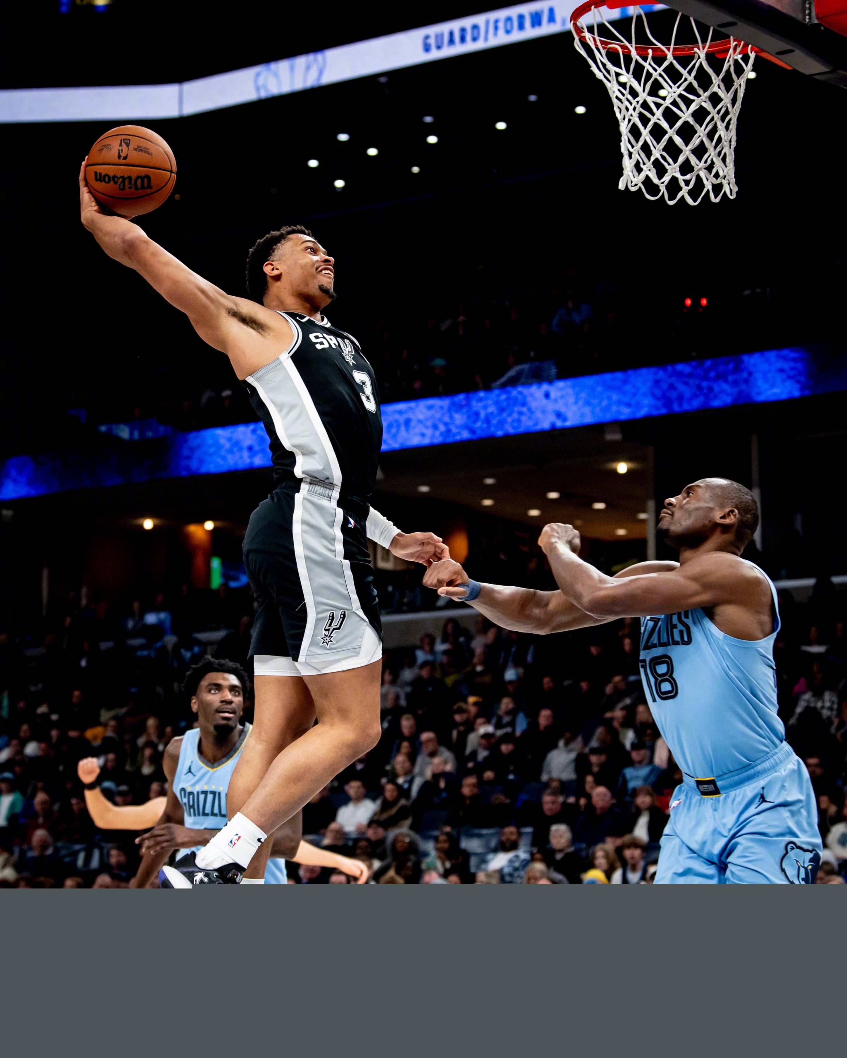 中段窗口评 中段窗口评